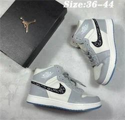 Air Jordan 1 Retro High Dior