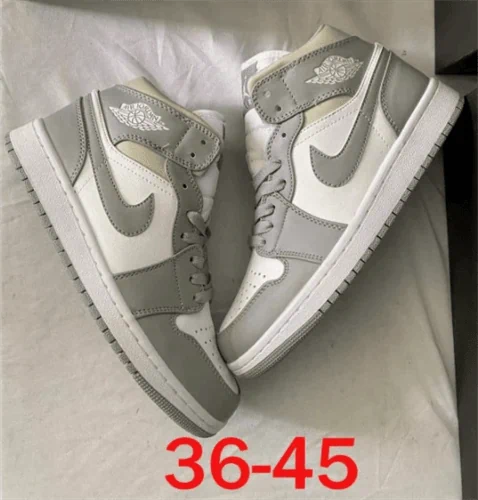 Air Jordan 1 high pale ivory